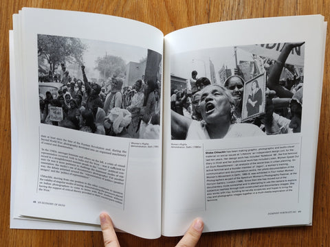 An Economy of Signs: Contemporary Indian Photographs - Setanta Books