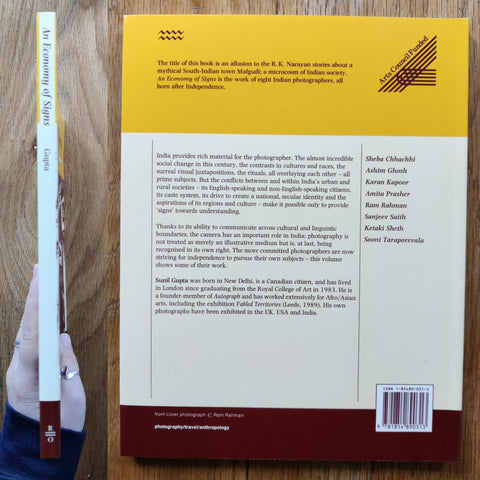 An Economy of Signs: Contemporary Indian Photographs - Setanta Books