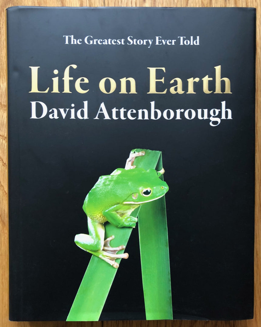 Buy Life on Earth book signed by David Attenborough online bookshop ...