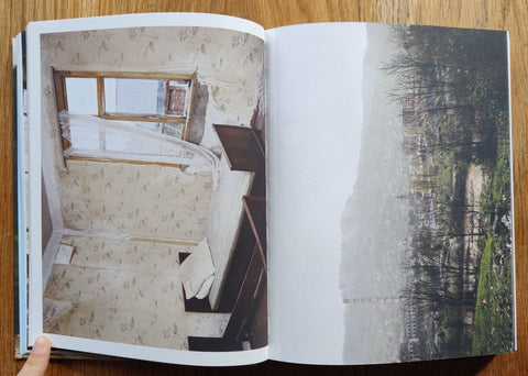 Empty land Promised land Forbidden land (The Sochi Project) - Setanta Books