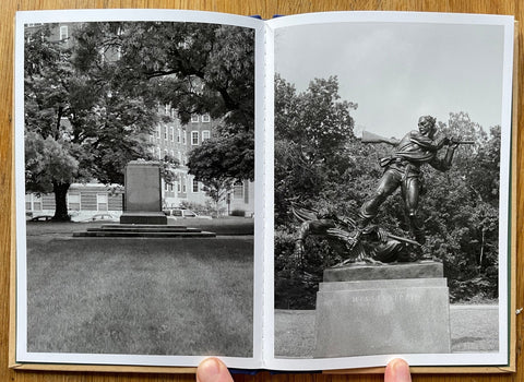 Monument (One Picture Books) - Setanta Books