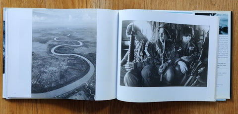Under Fire: Great Photographers and Writers in Vietnam - Setanta Books