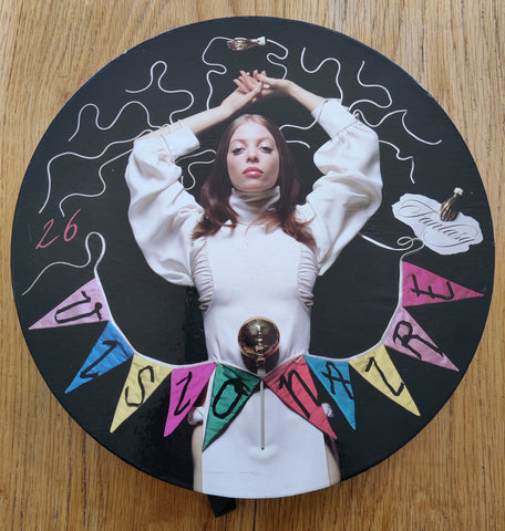 visionaire-26-fantasy_large.